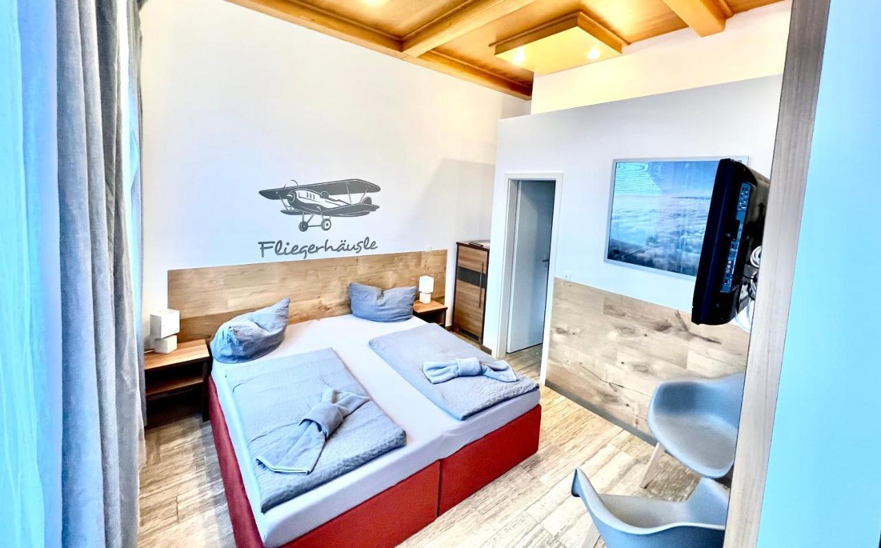 Bnb Fliegerhaeusle Hagnau 24H Self Check In ภายนอก รูปภาพ